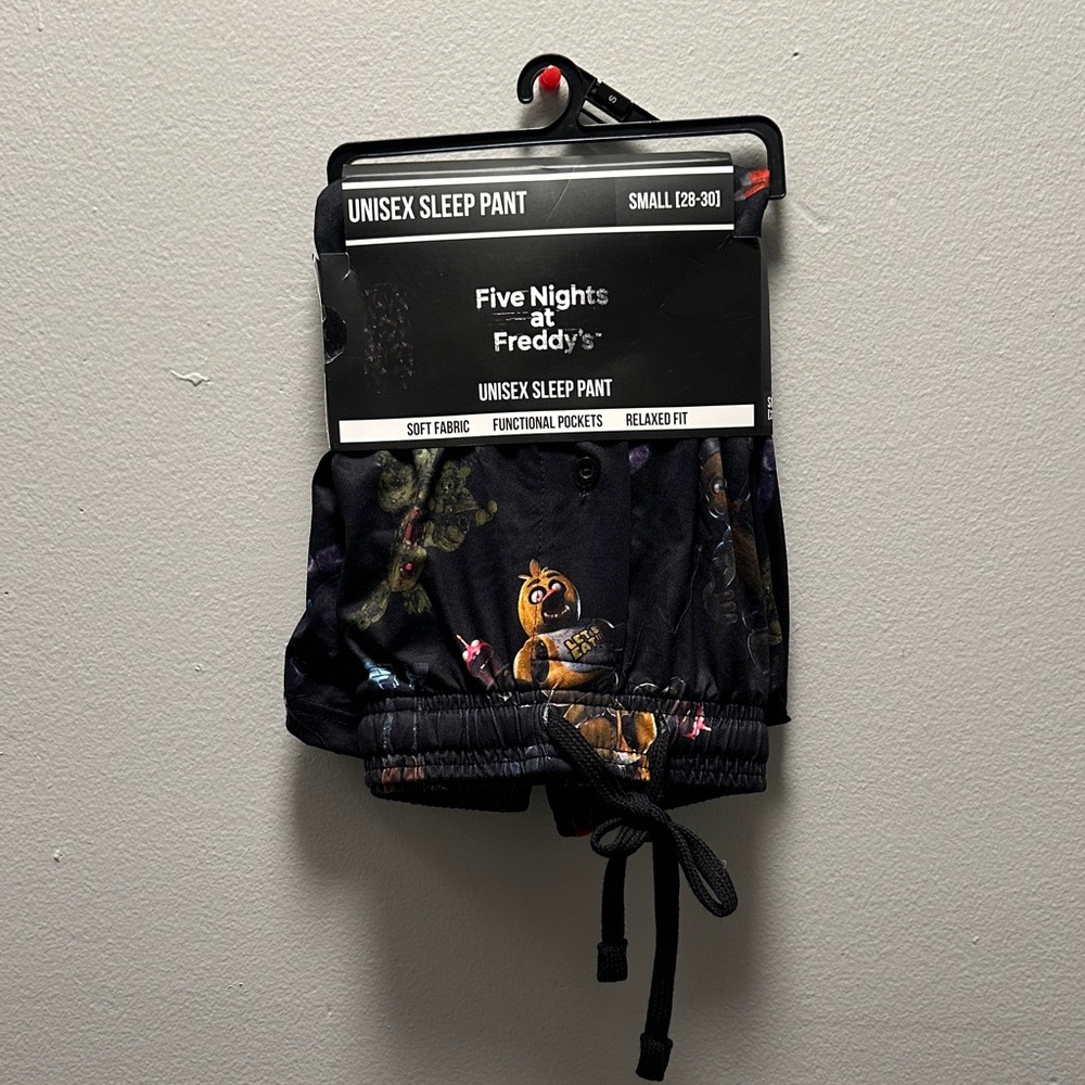 Hot Topic Five Nights at Freddy's Black Sleep Pants